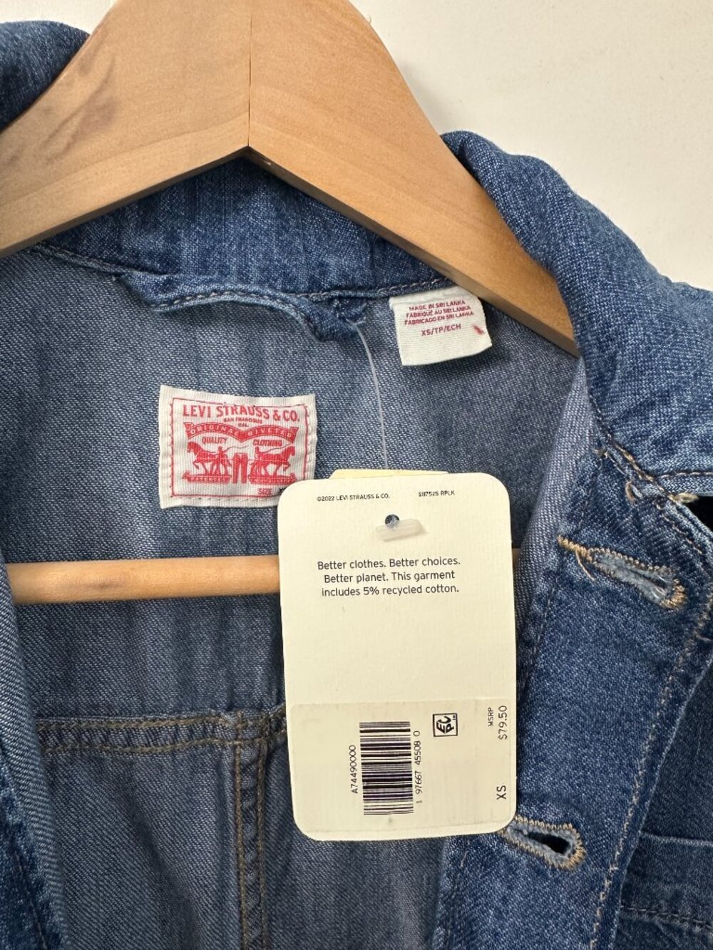 NEW NWT Levi's Heritage Romper Women Size XS Denim Short Sleeve Button Jumpsuit - Picture 4 of 4